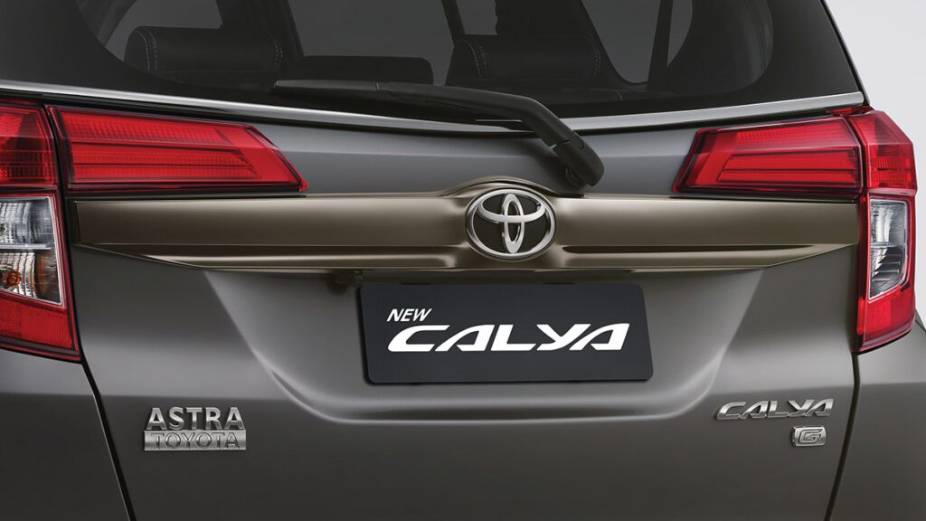 bagian belakang new toyota calya terbaru