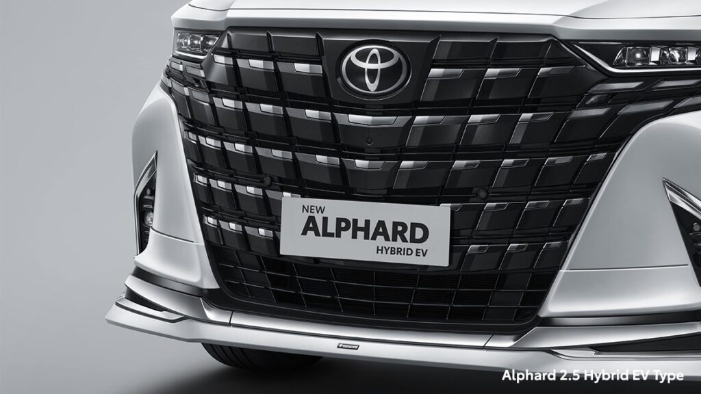 desain grille baru Toyota Alphard